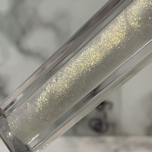 AT FIRST SIGHT NARS FULL VYNL LIP LACQUER - Picture 5 of 11